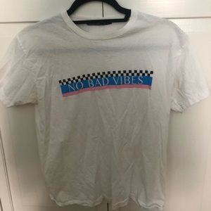 No bad vibes tee